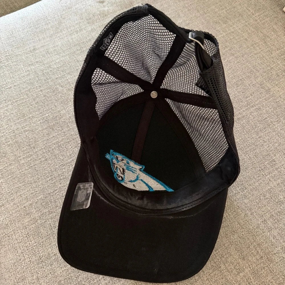 North Carolina NC Panthers Black Trucker Hat with Teal Logo 47 signed autograph